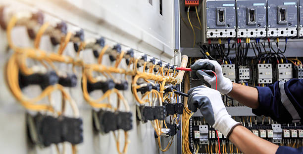 Professional Electrician technician working in Lacombe, LA